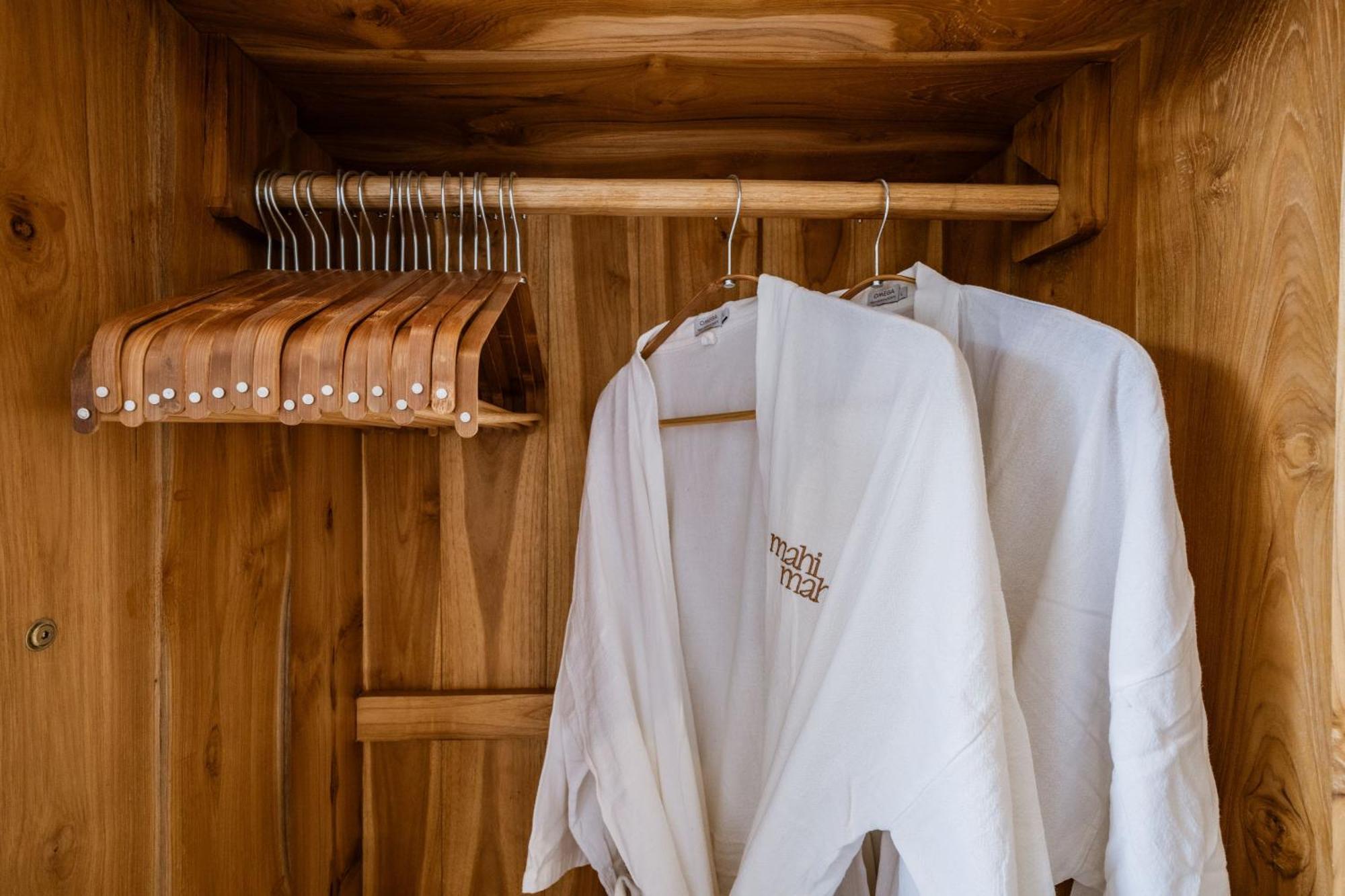 Mahi Mahi Beach Shack And Suites Улувату Екстер'єр фото